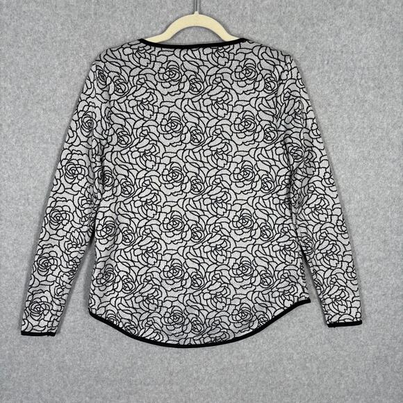 Elle Shirt Small Gray Knit Pockets Textured Feminine Minimalist Cottage Lounge - Picture 9 of 11